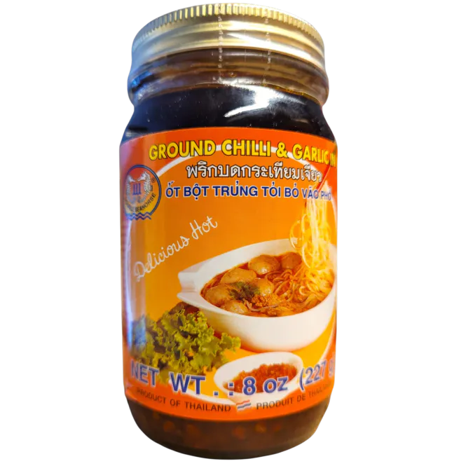 Hovedbilde GROUND CHILI & GARLIC IN OIL - 227 GR